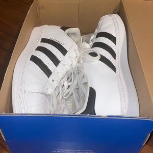Adidas Superstar Edition. Unisex size 8. In original Adidas box.
